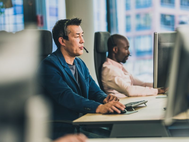 como atender um cliente pelo whatsapp - por que